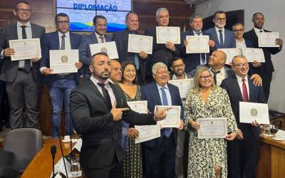 Prefeito e vereadores angrenses foram diplomados nesta quarta-feira, 11/12